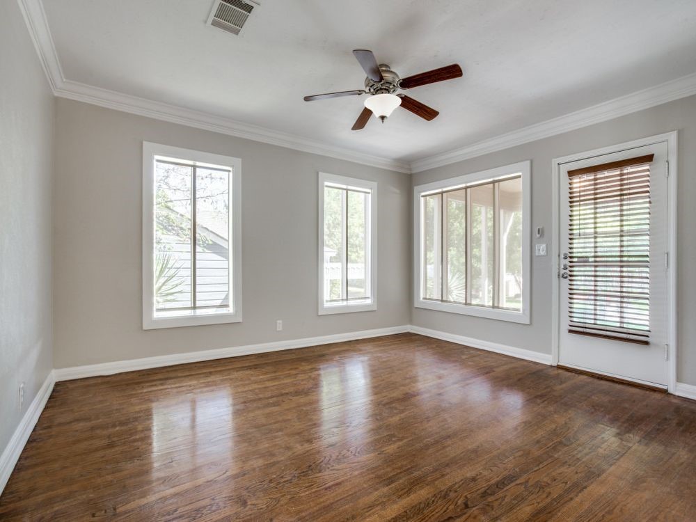 6470 Lindell Avenue Fort Worth TX 76116