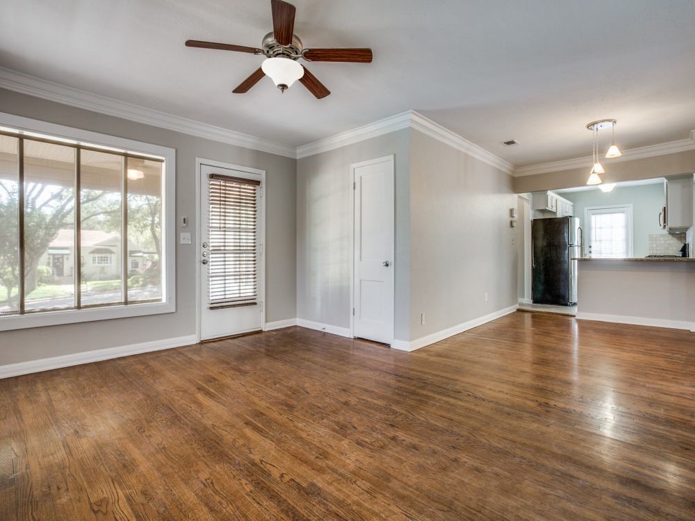 6470 Lindell Avenue Fort Worth TX 76116