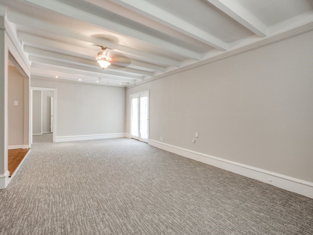6470 Lindell Avenue Fort Worth TX 76116
