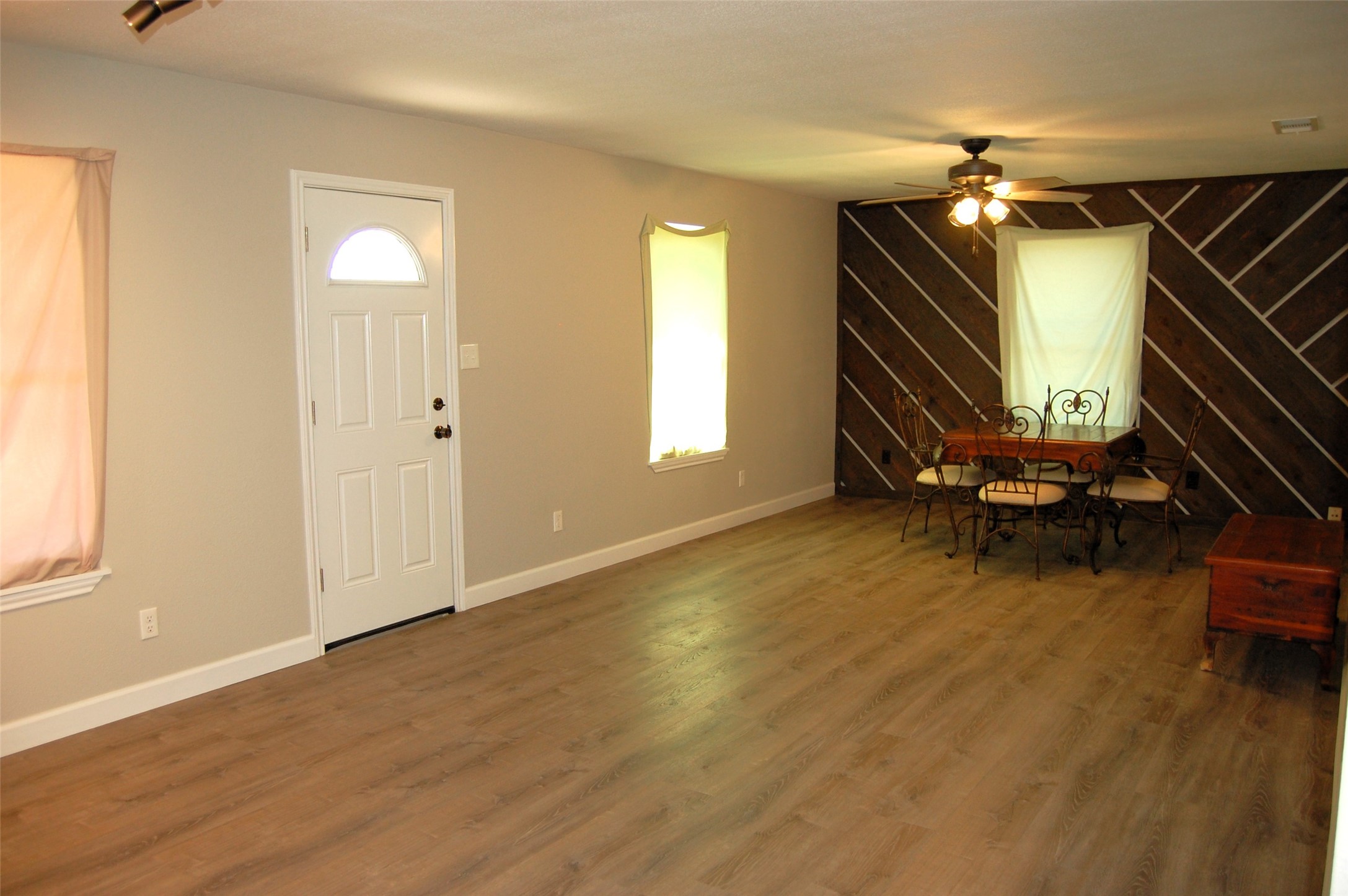 1325 2nd Street Graham TX 76450