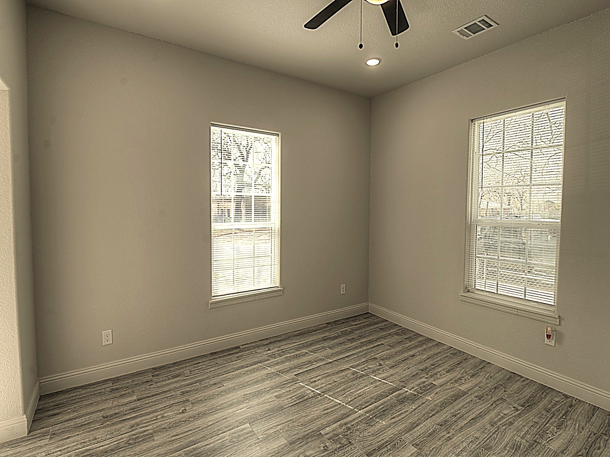 605 Olive Street Cleburne TX 76031
