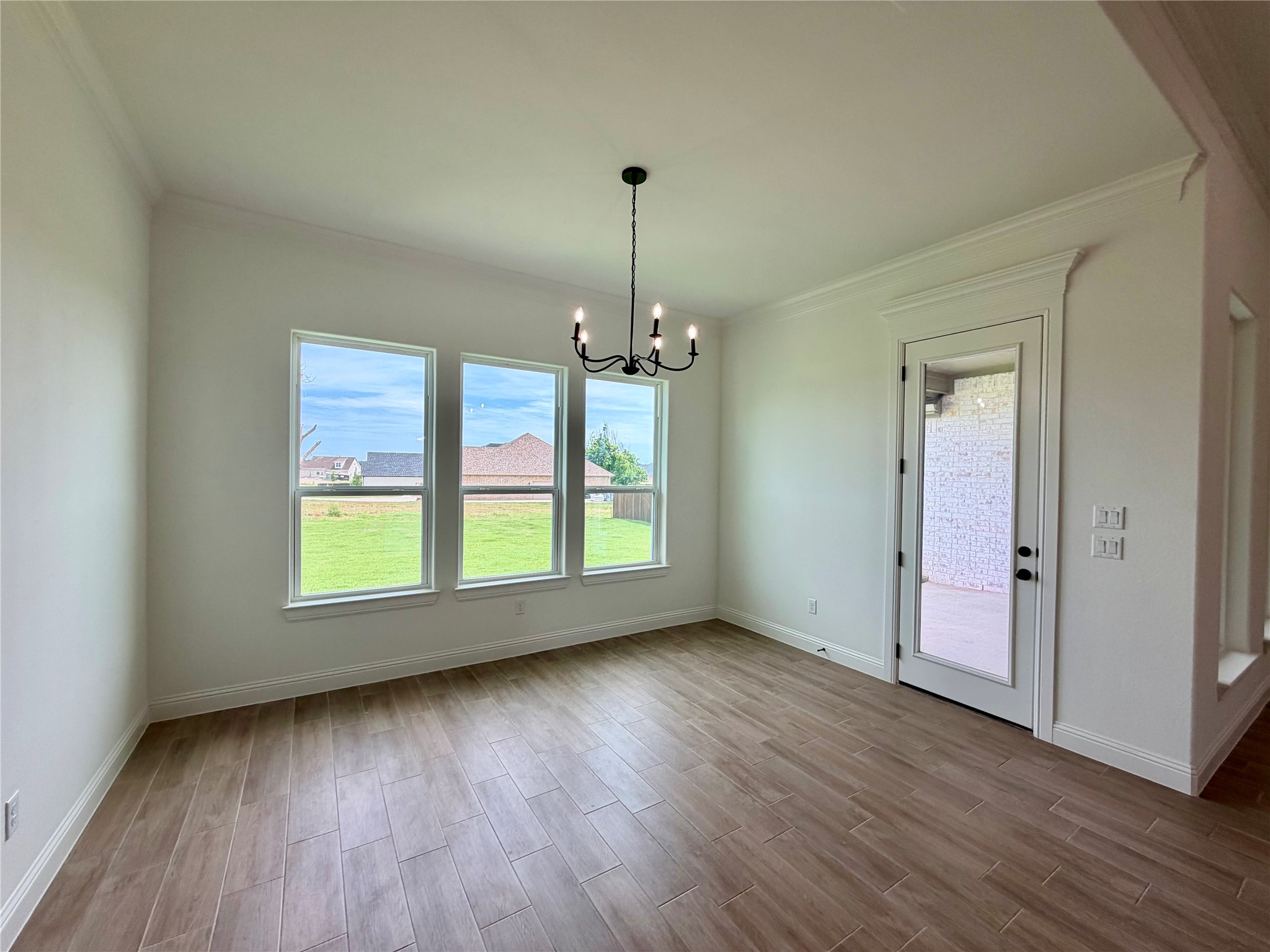 2704 Village Road Granbury TX 76049