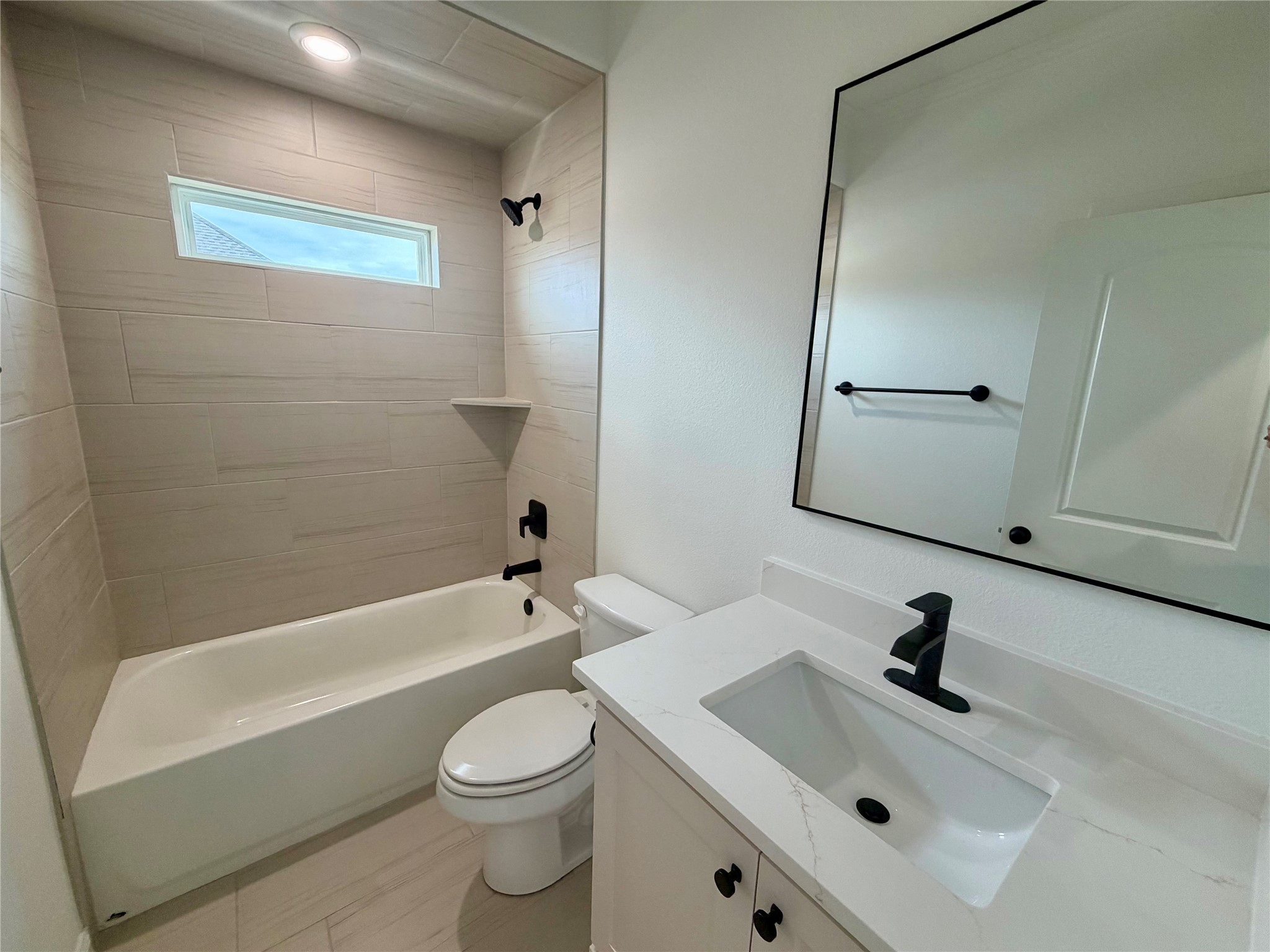 2704 Village Road Granbury TX 76049