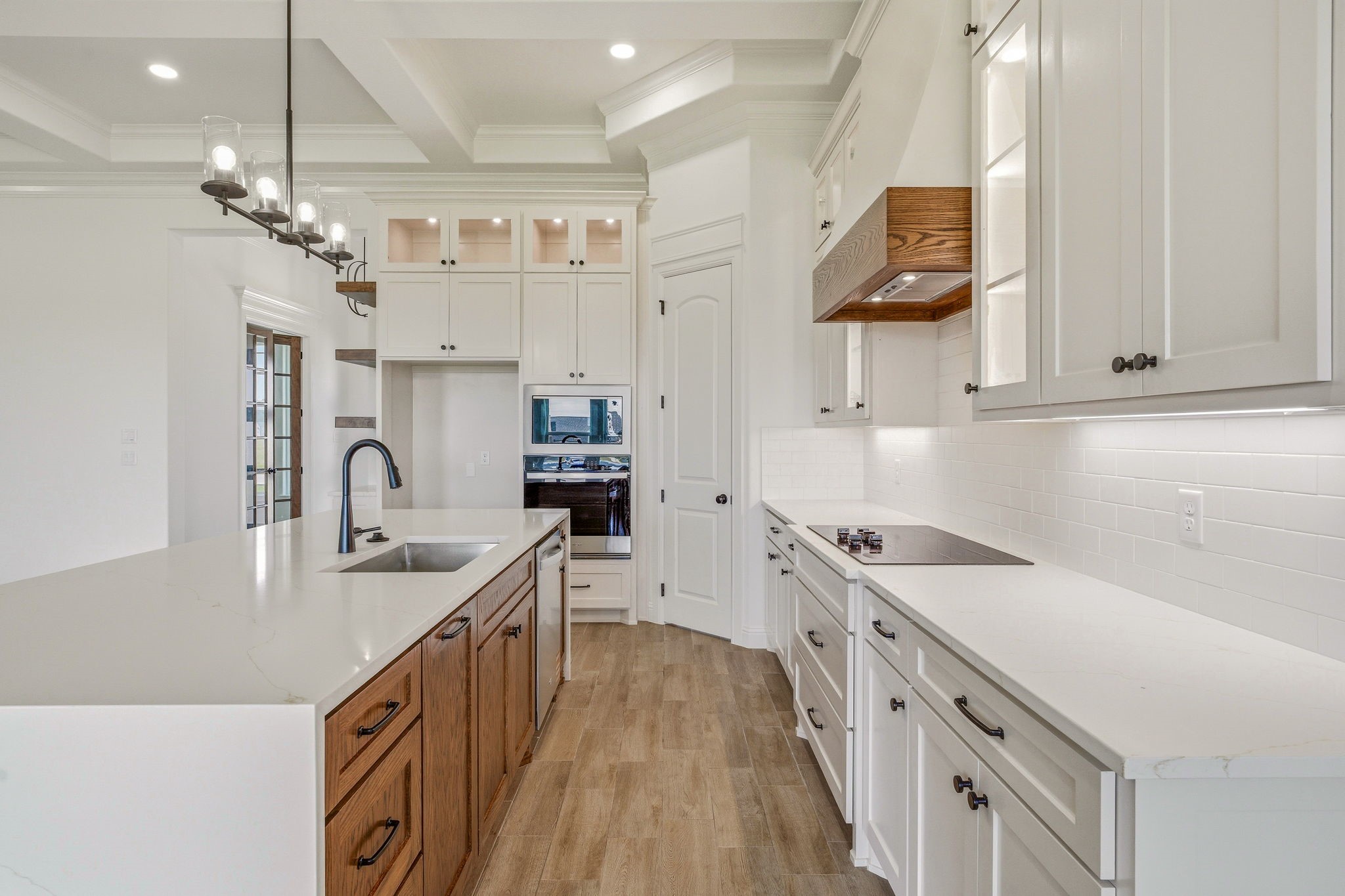 2704 Village Road Granbury TX 76049