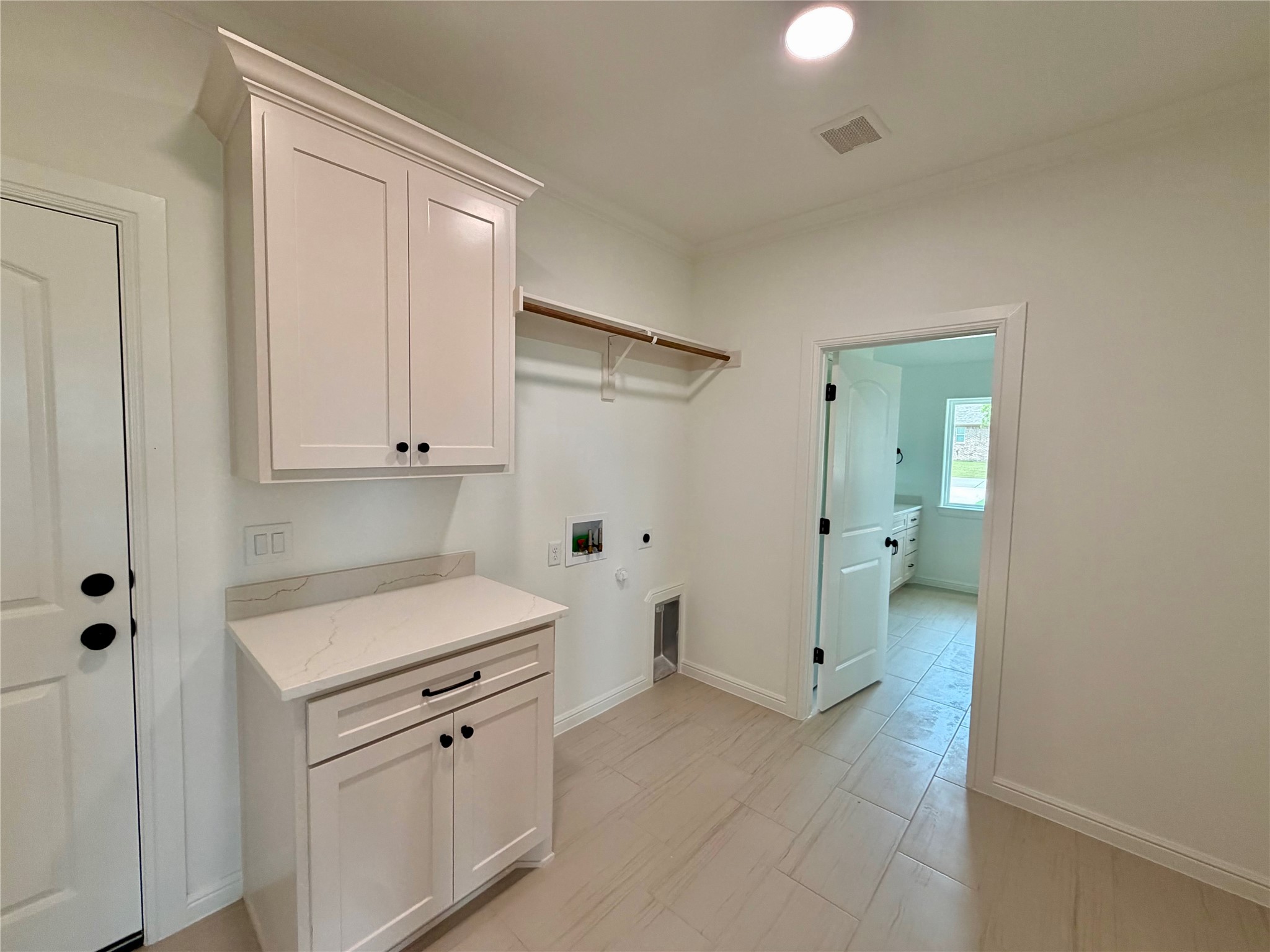2704 Village Road Granbury TX 76049