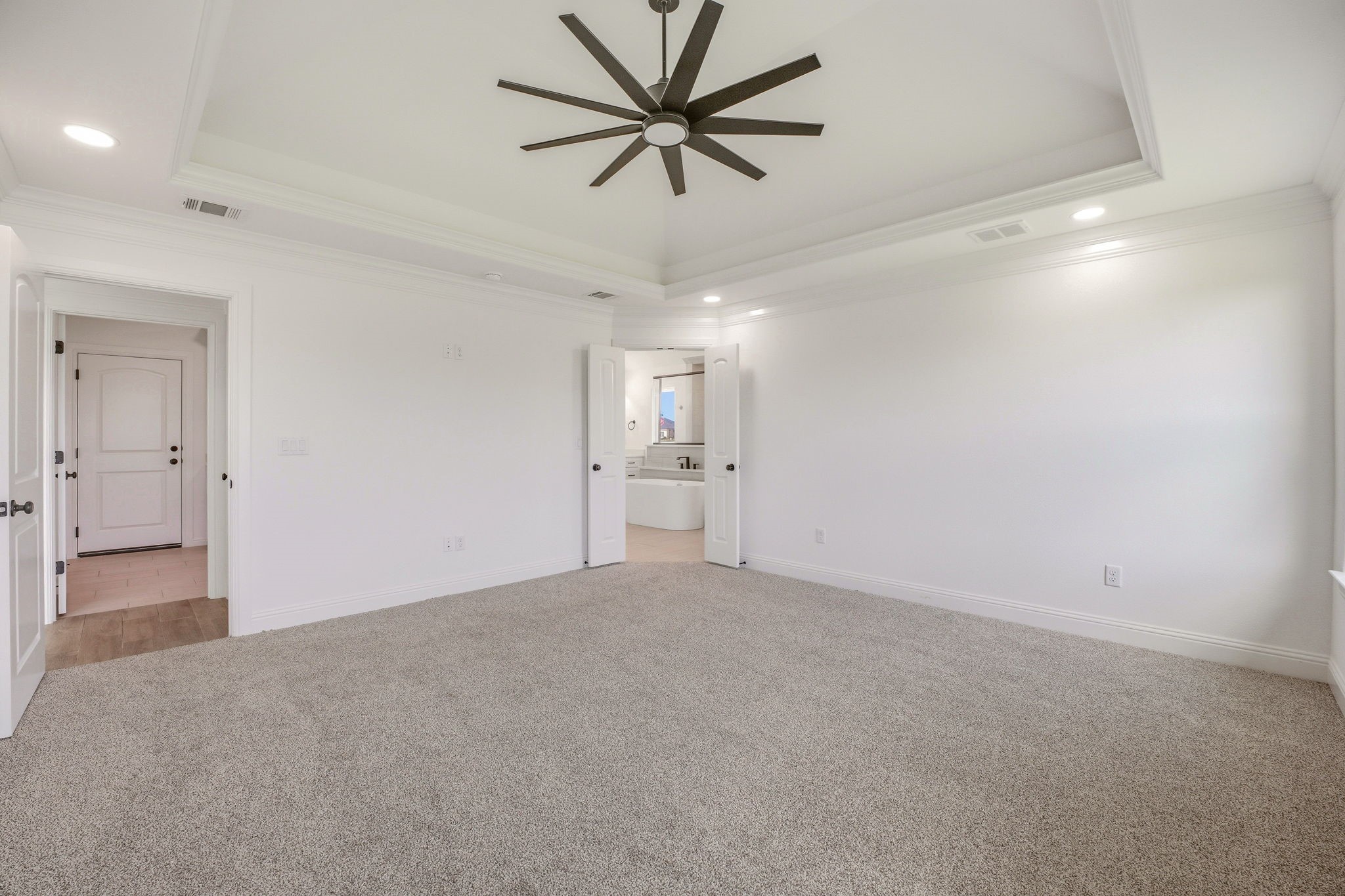 2704 Village Road Granbury TX 76049