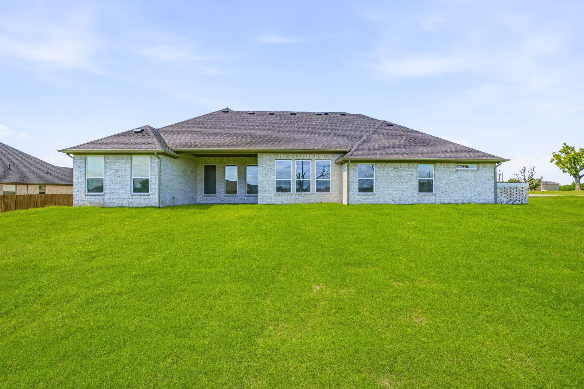 2704 Village Road Granbury TX 76049
