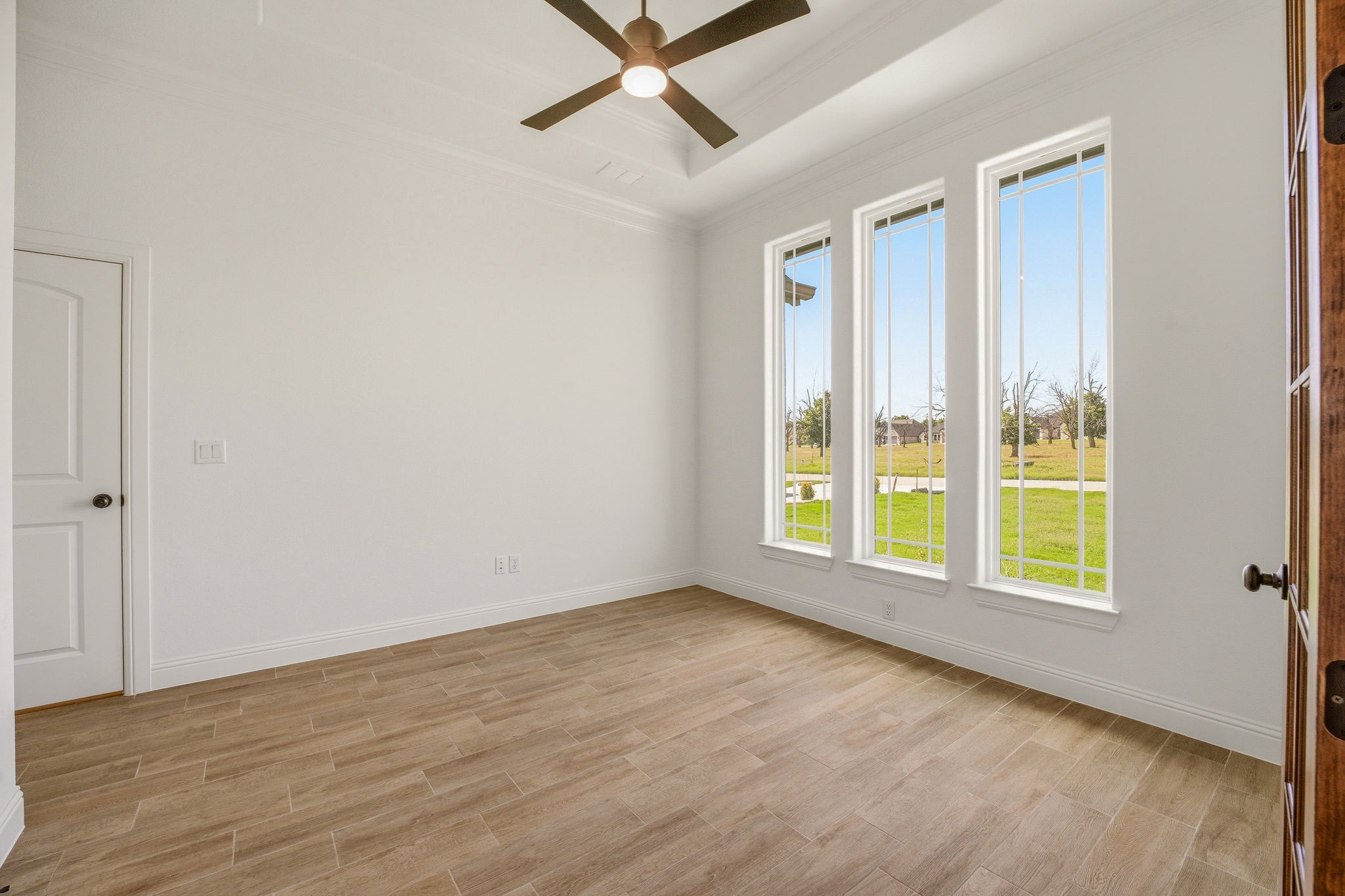 2704 Village Road Granbury TX 76049