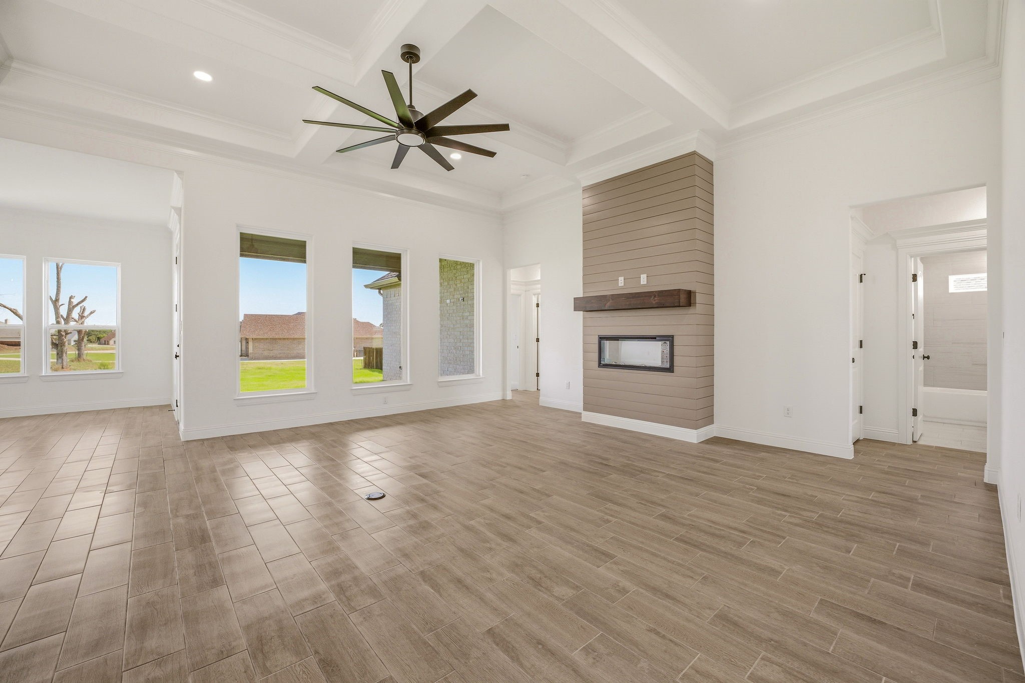 2704 Village Road Granbury TX 76049