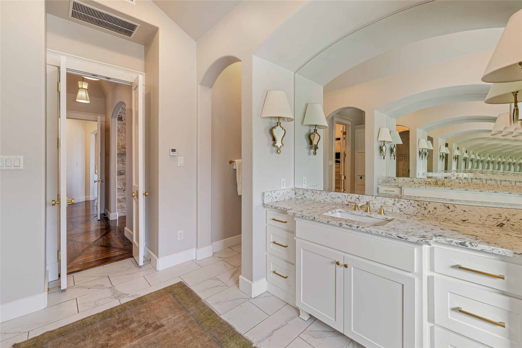 223 Angelina Drive Aledo TX 76008