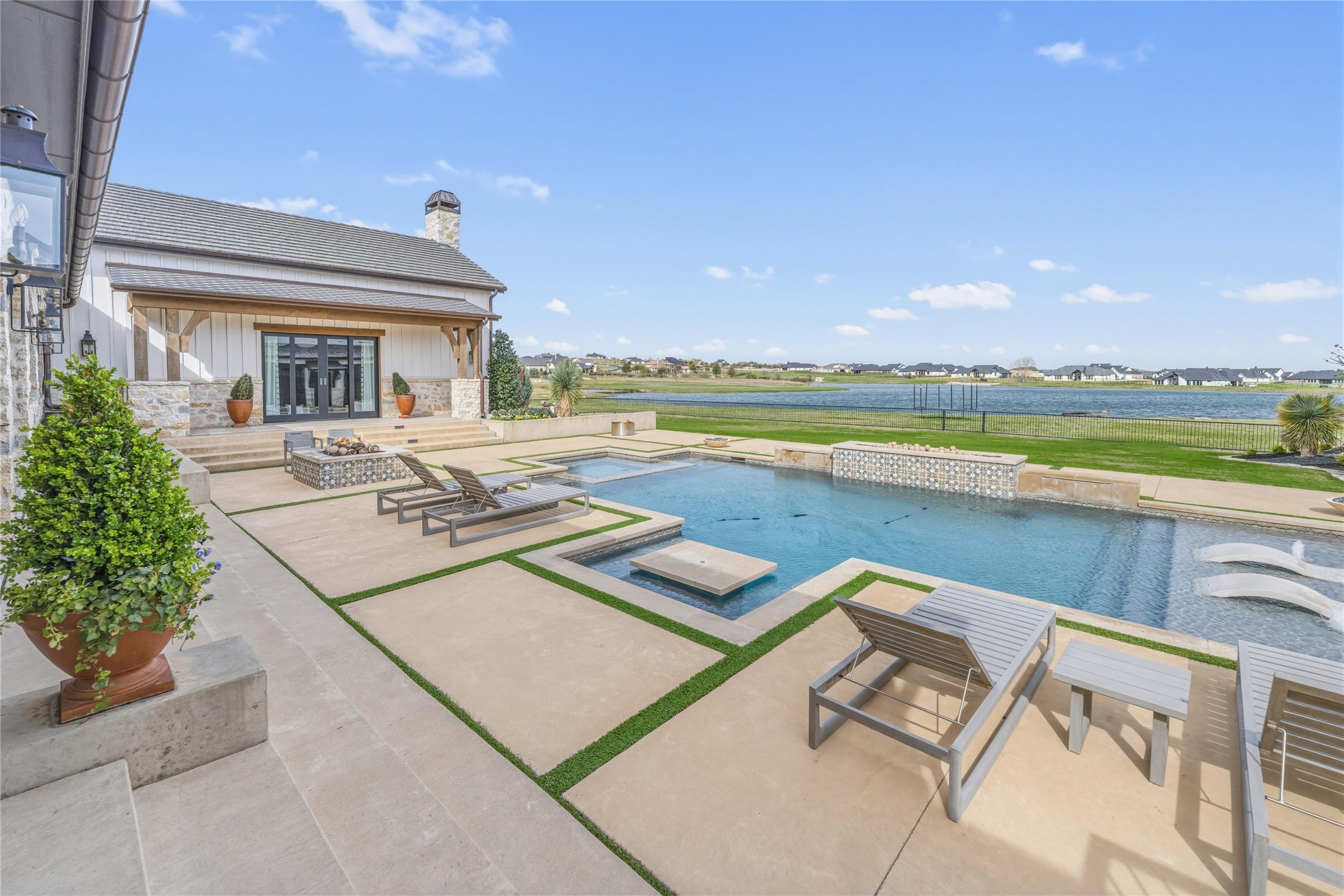 223 Angelina Drive Aledo TX 76008