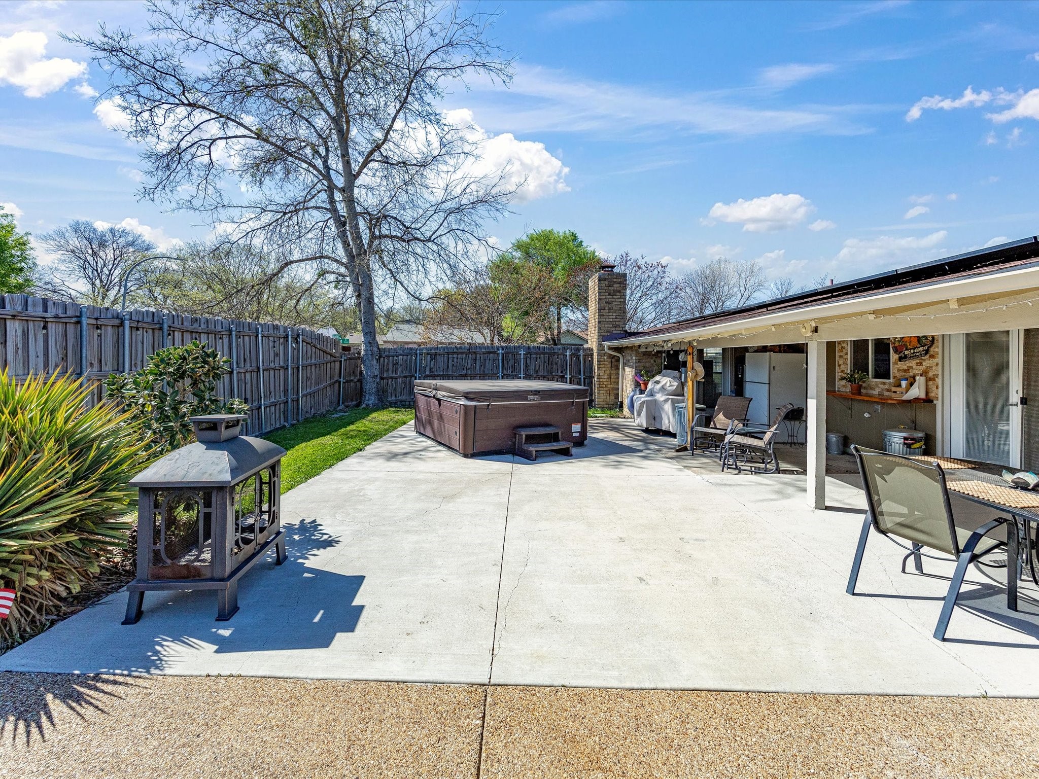 7016 Buttonwood Drive Fort Worth TX 76137
