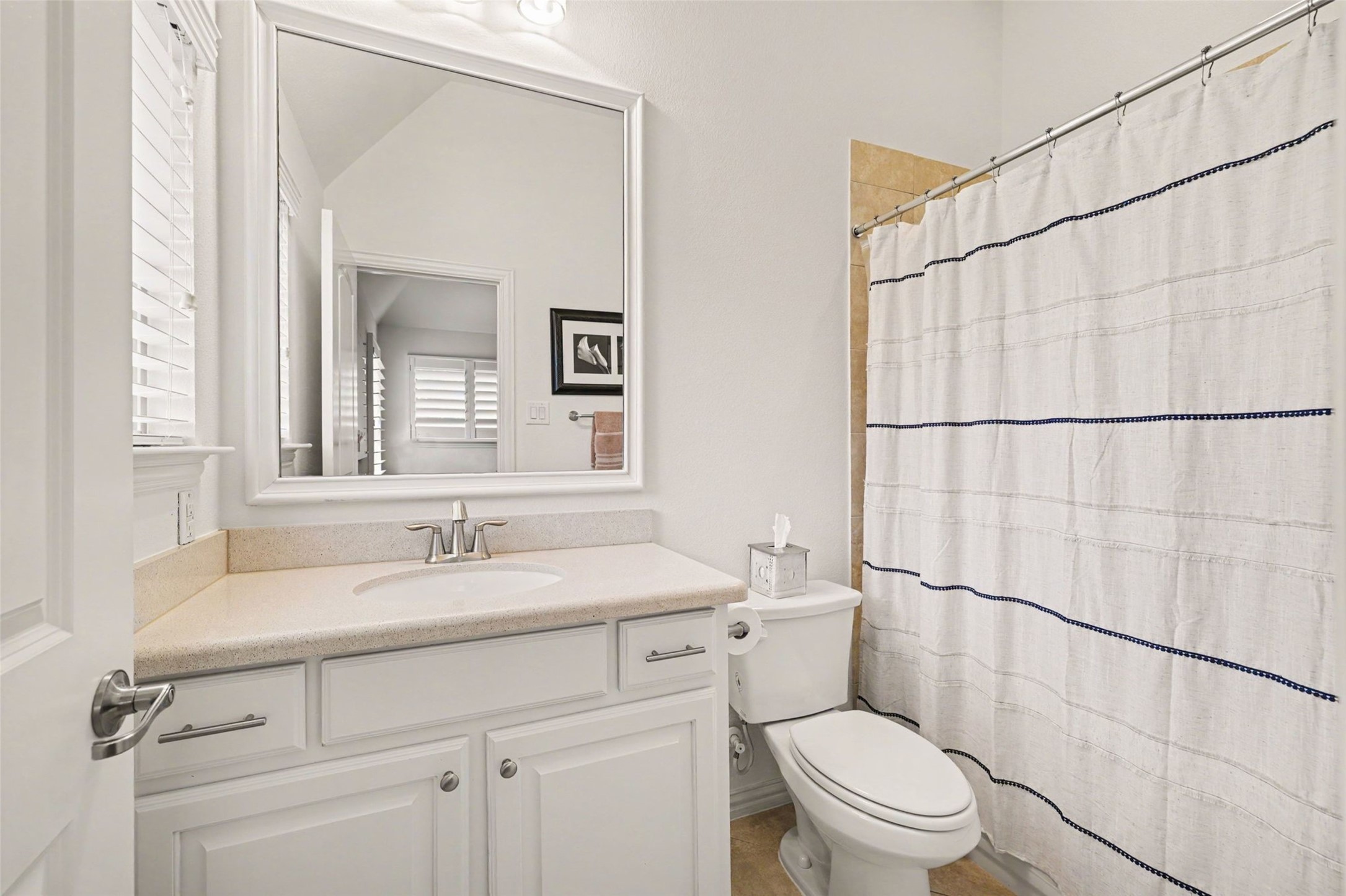 1241 Blue Lake Boulevard Arlington TX 76005