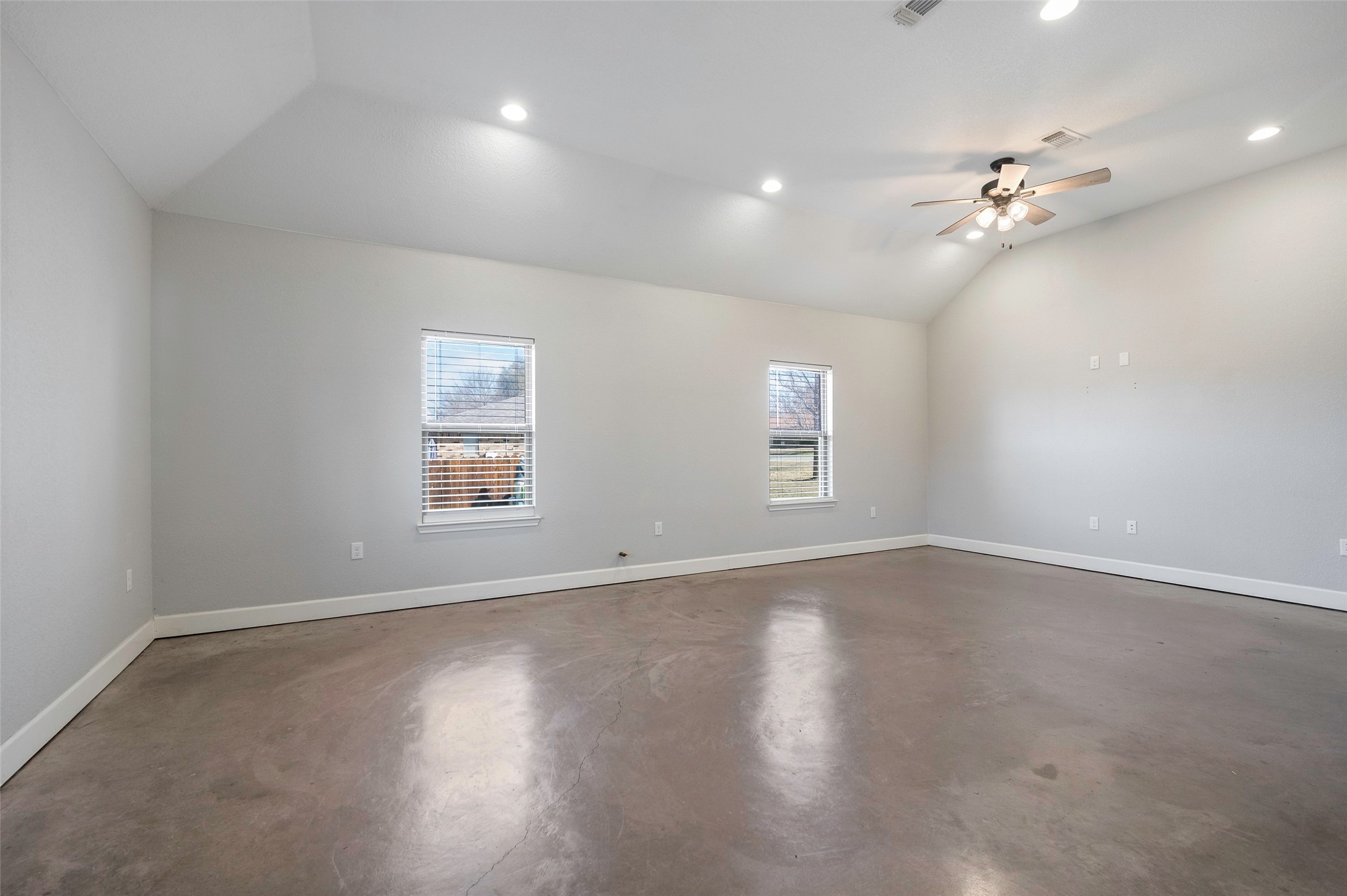 1021 N Maple Street Muenster TX 76252