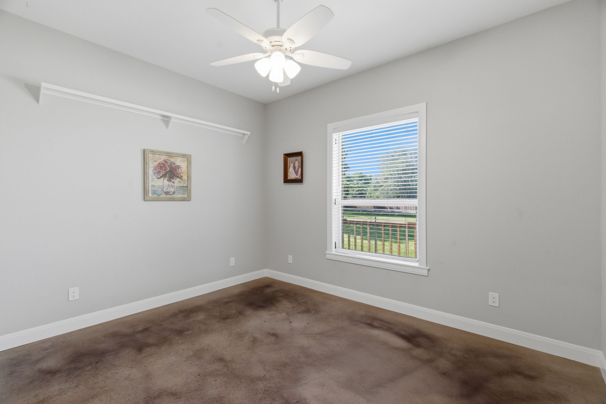 300 Mockingbird Lane Springtown TX 76082