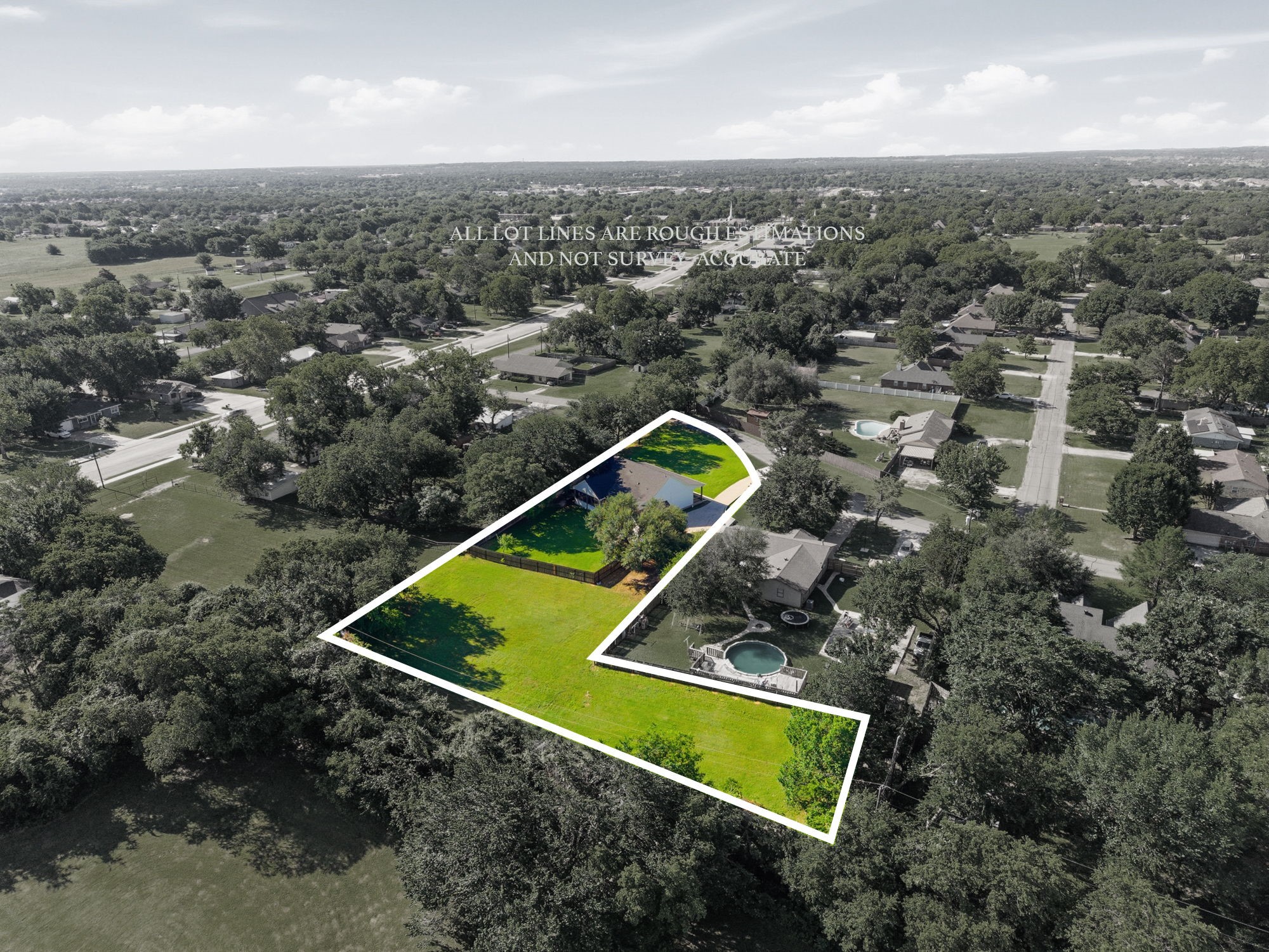 300 Mockingbird Lane Springtown TX 76082