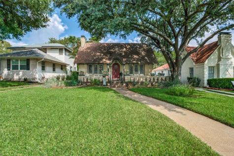 923 Stewart Drive Dallas TX 75208