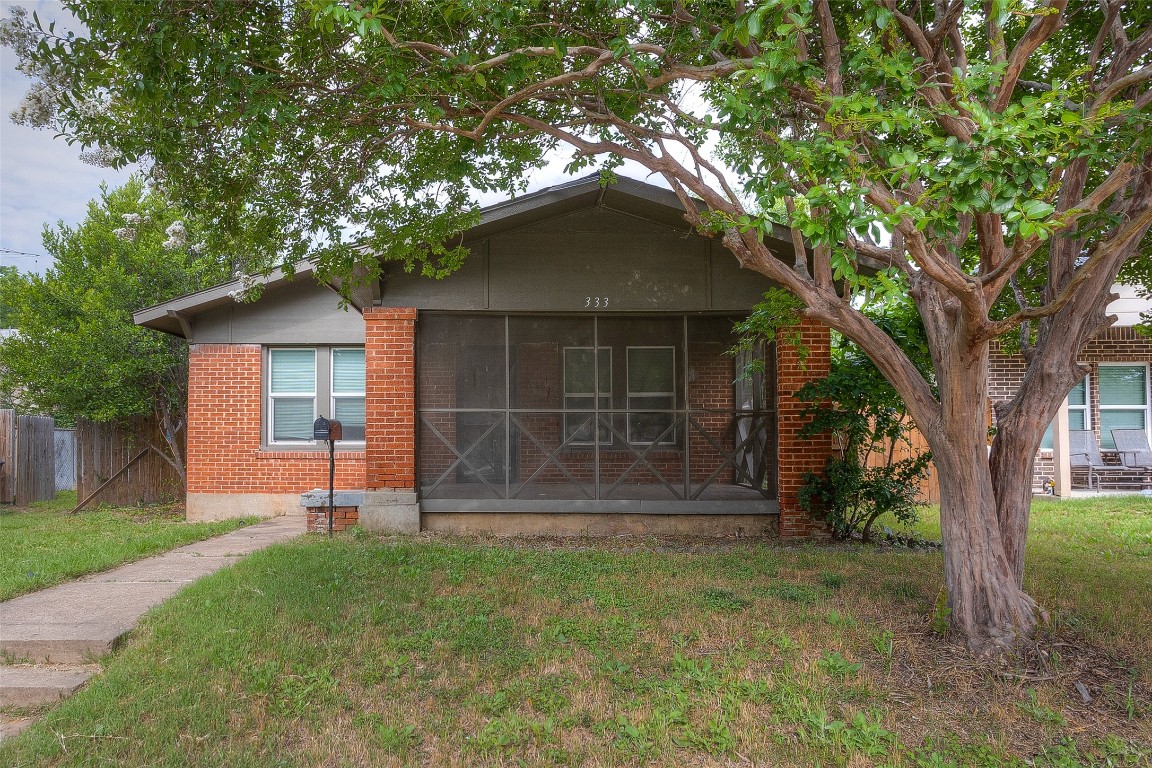 333 Blandin Street Fort Worth TX 76111