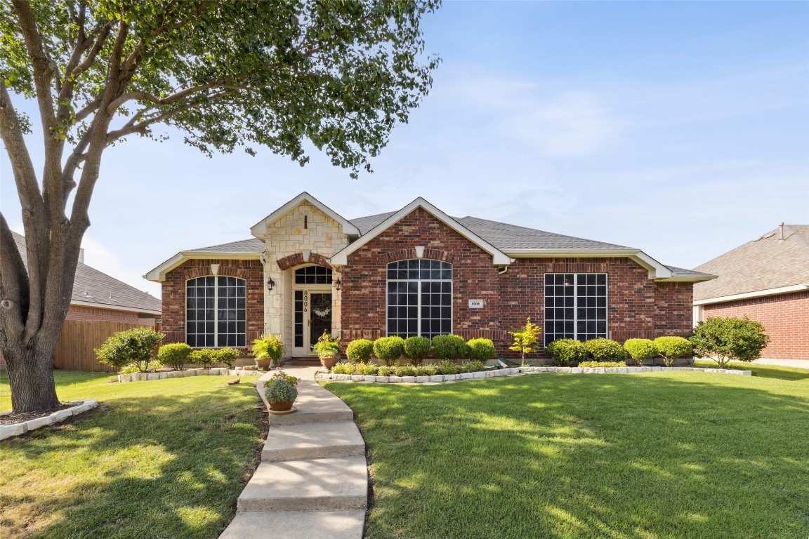 8006 Wilmington Drive Rowlett TX 75089