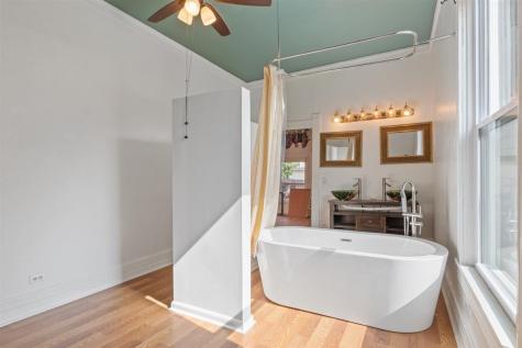 1123 W Gandy Street Denison TX 75020