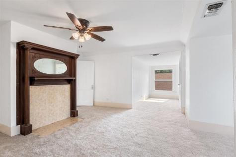 1123 W Gandy Street Denison TX 75020