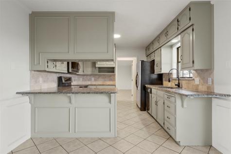 608 S Colorado Street Whitney TX 76692