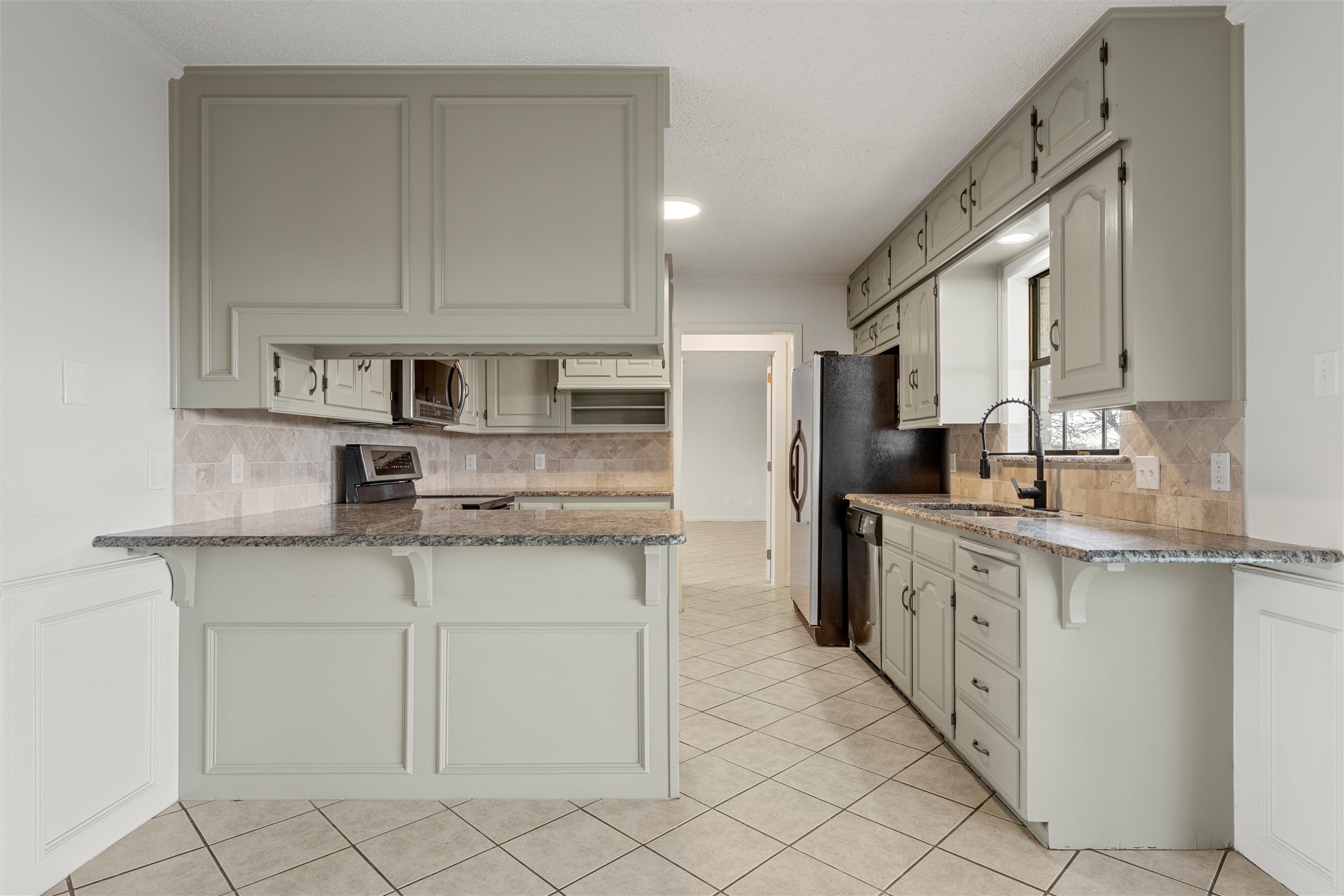 608 S Colorado Street Whitney TX 76692
