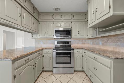 608 S Colorado Street Whitney TX 76692