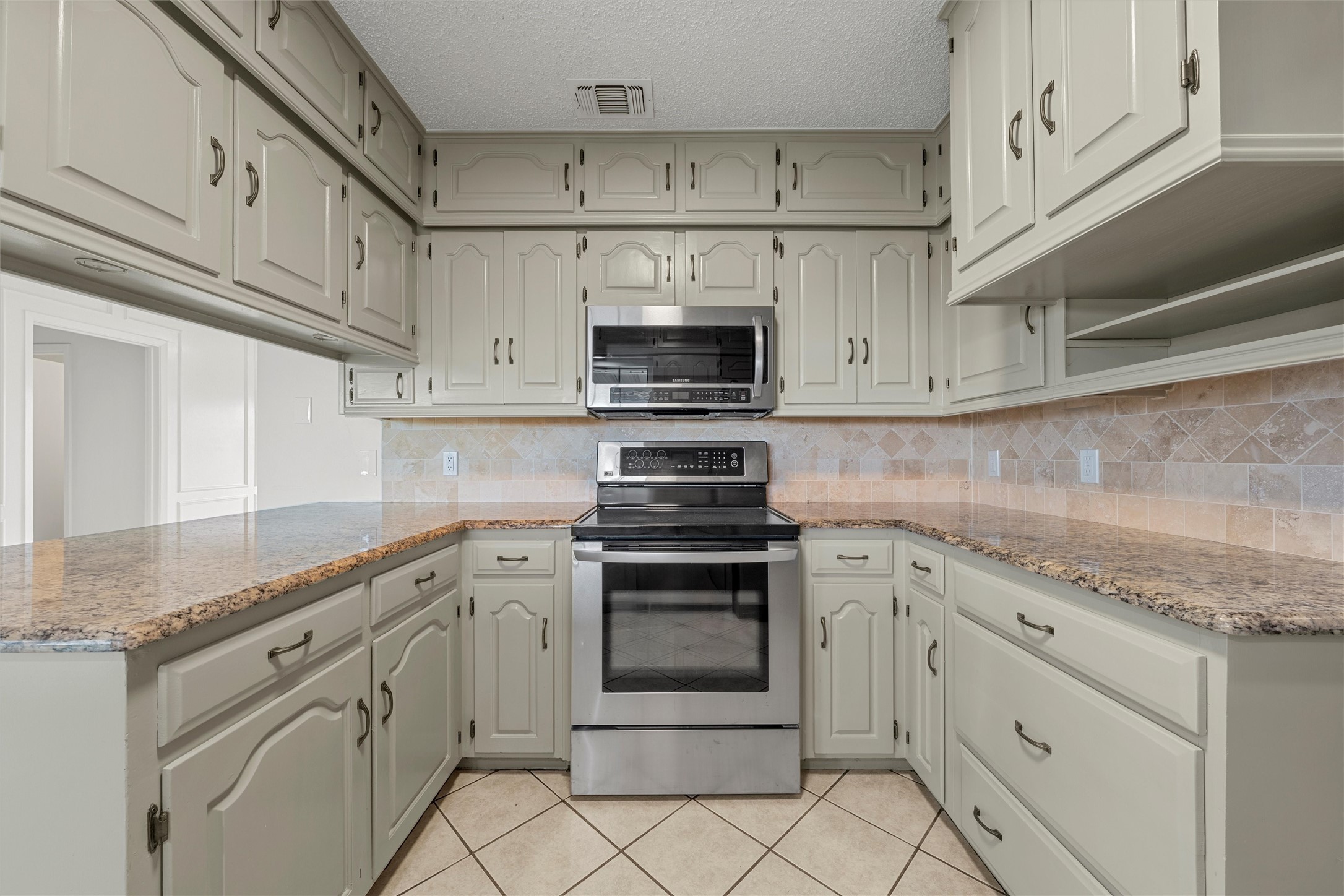 608 S Colorado Street Whitney TX 76692
