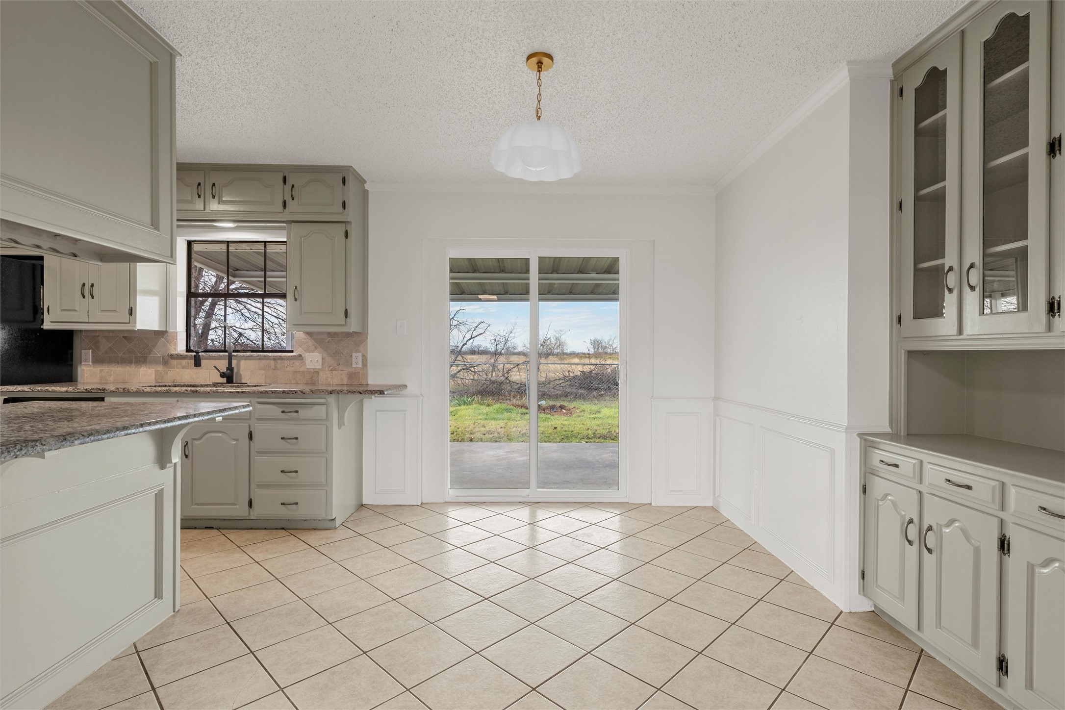 608 S Colorado Street Whitney TX 76692