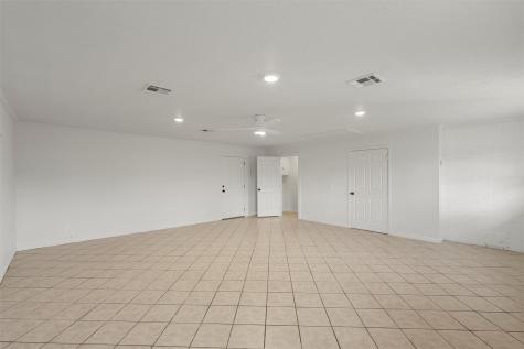 608 S Colorado Street Whitney TX 76692