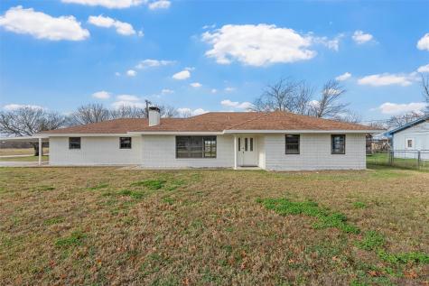608 S Colorado Street Whitney TX 76692