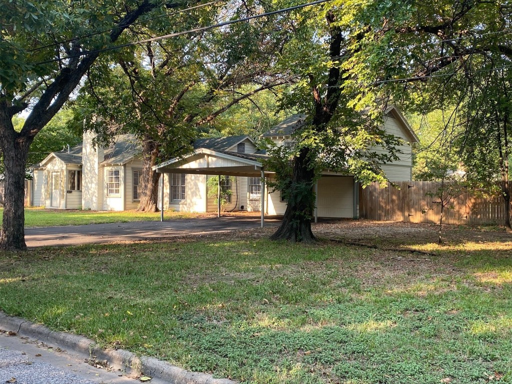 515 Hassett Avenue River Oaks TX 76114