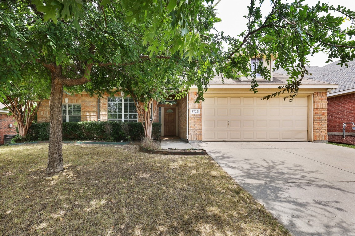 3729 Queenswood Court Fort Worth TX 76244