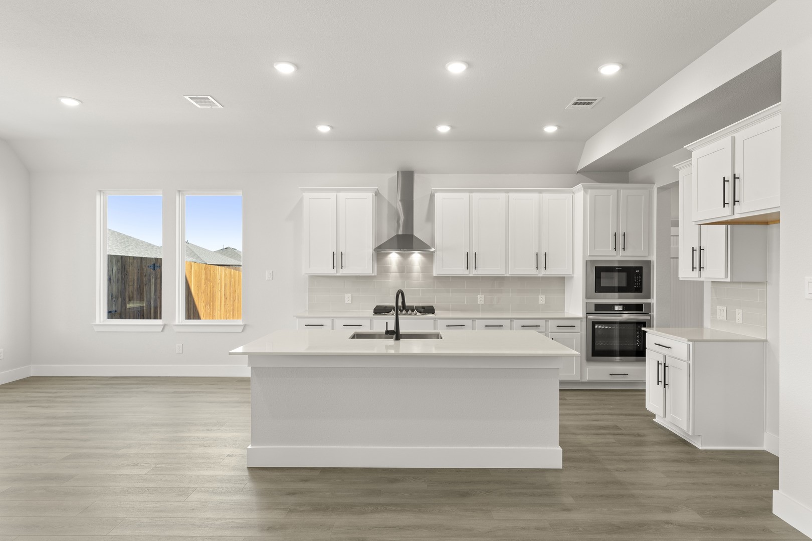 214 Saddletree Drive Nevada TX 75173