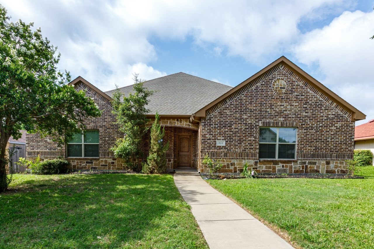 924 Via Barcelona Mesquite TX 75150