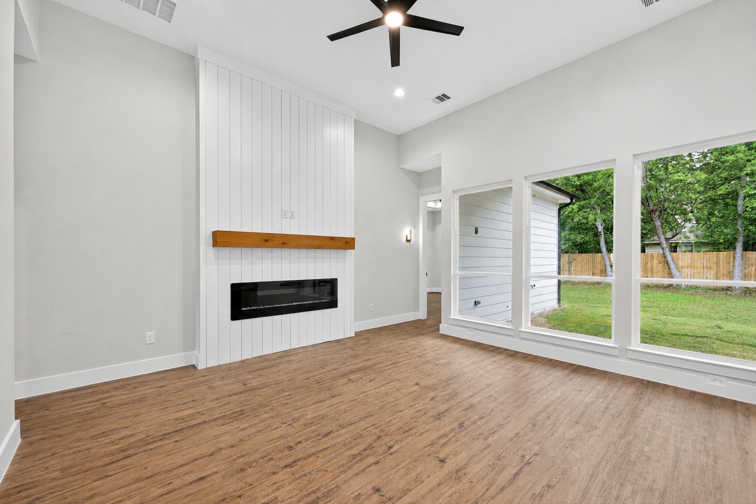 4323 Metropolitan Avenue Dallas TX 75210