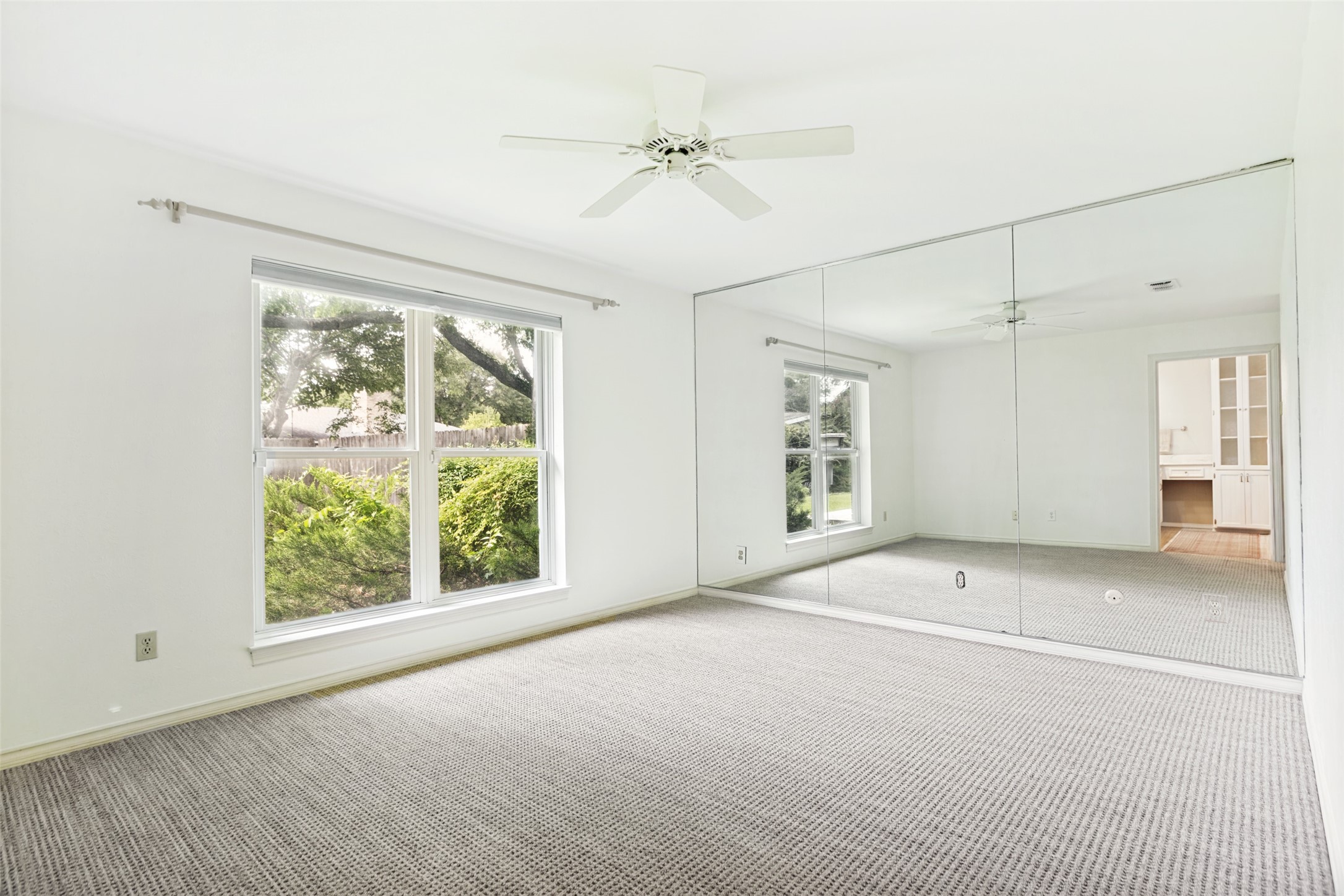 4128 Coral Circle Benbrook TX 76126