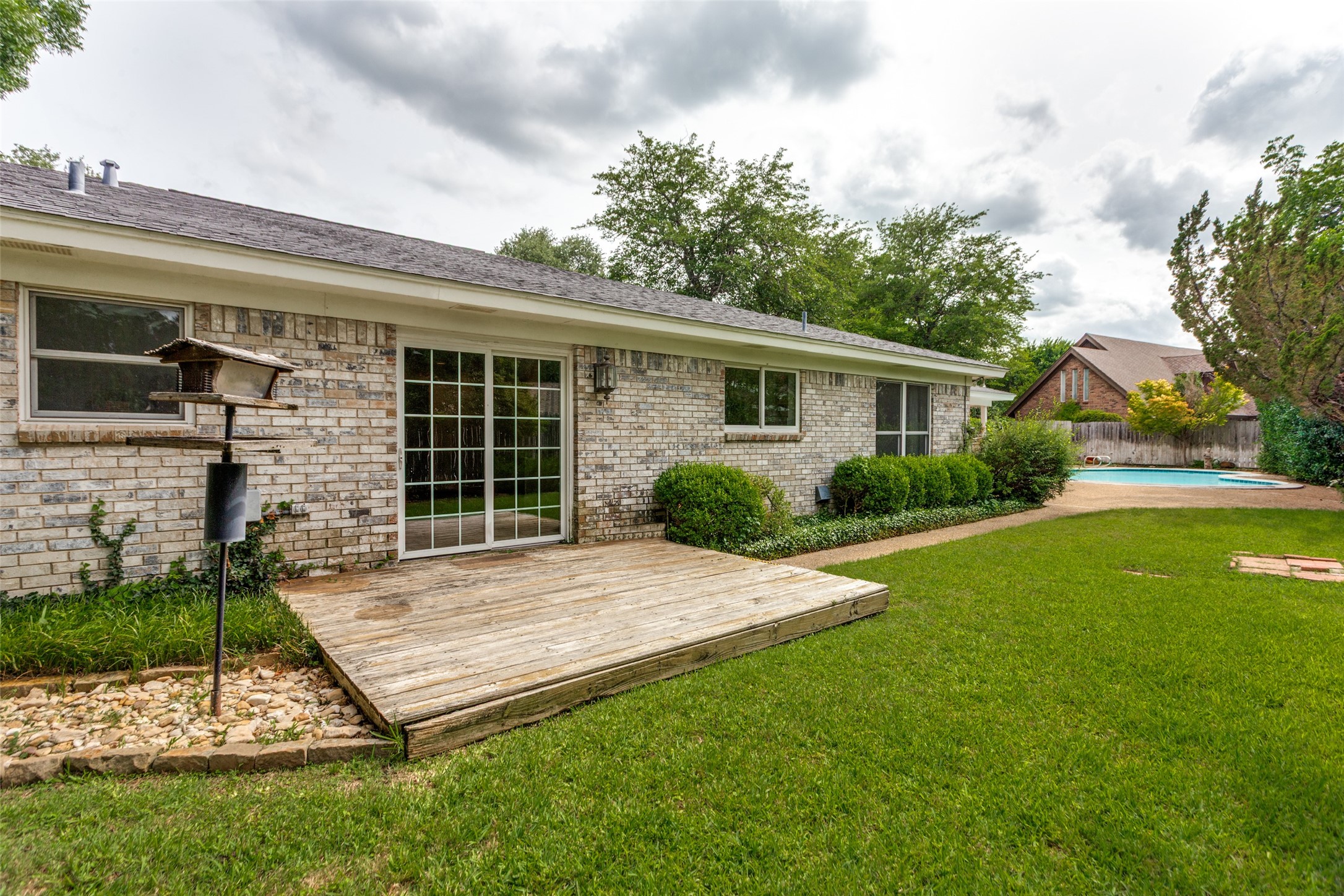 4128 Coral Circle Benbrook TX 76126
