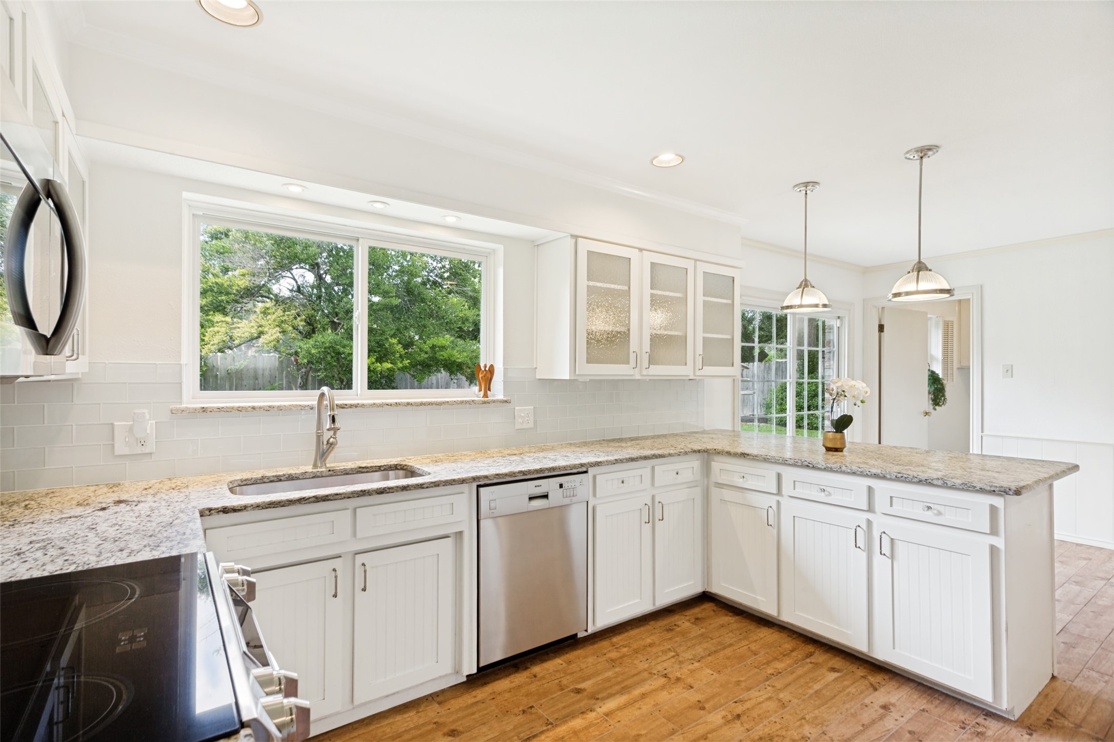 4128 Coral Circle Benbrook TX 76126