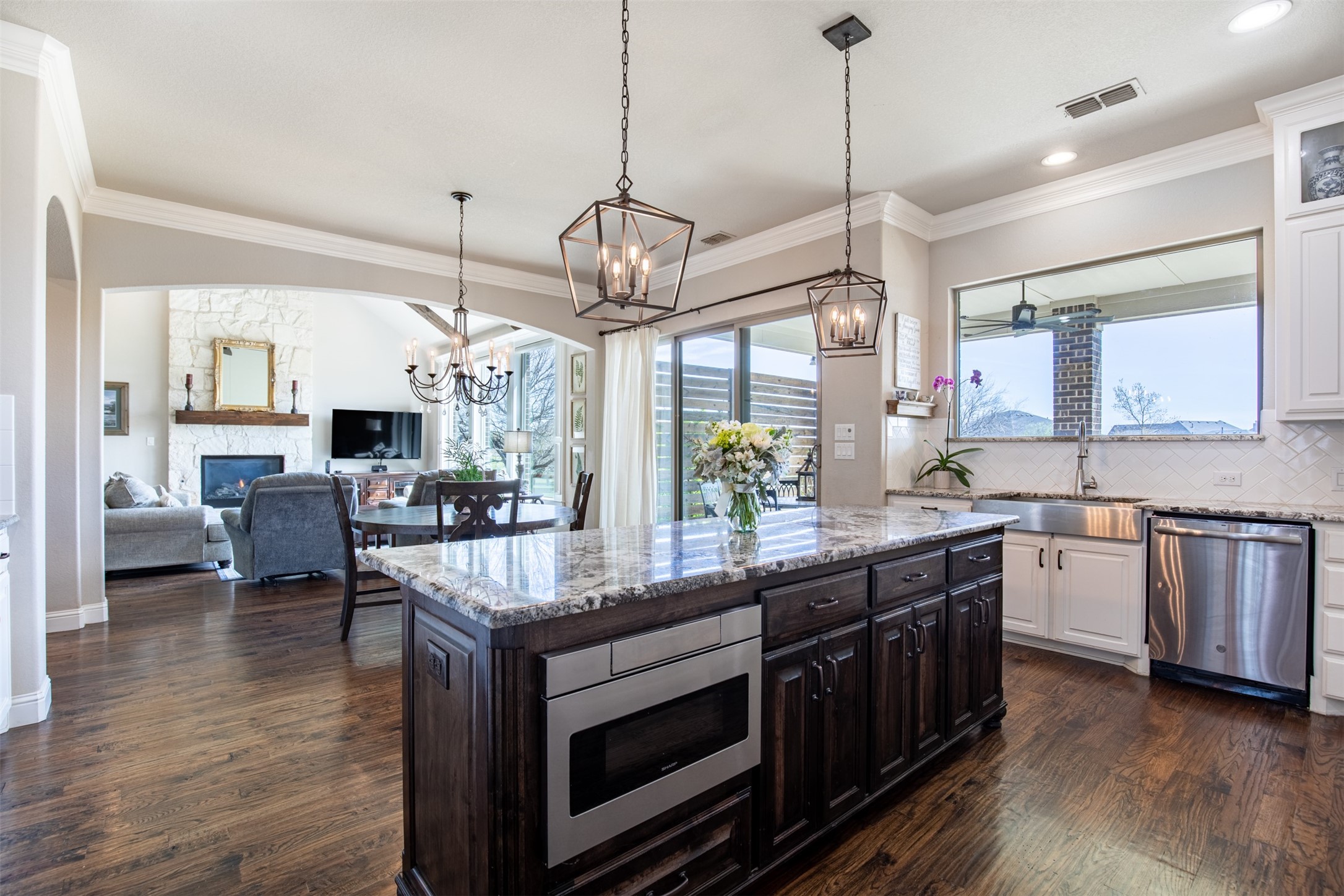 3217 Glenmore Avenue Northlake TX 76247
