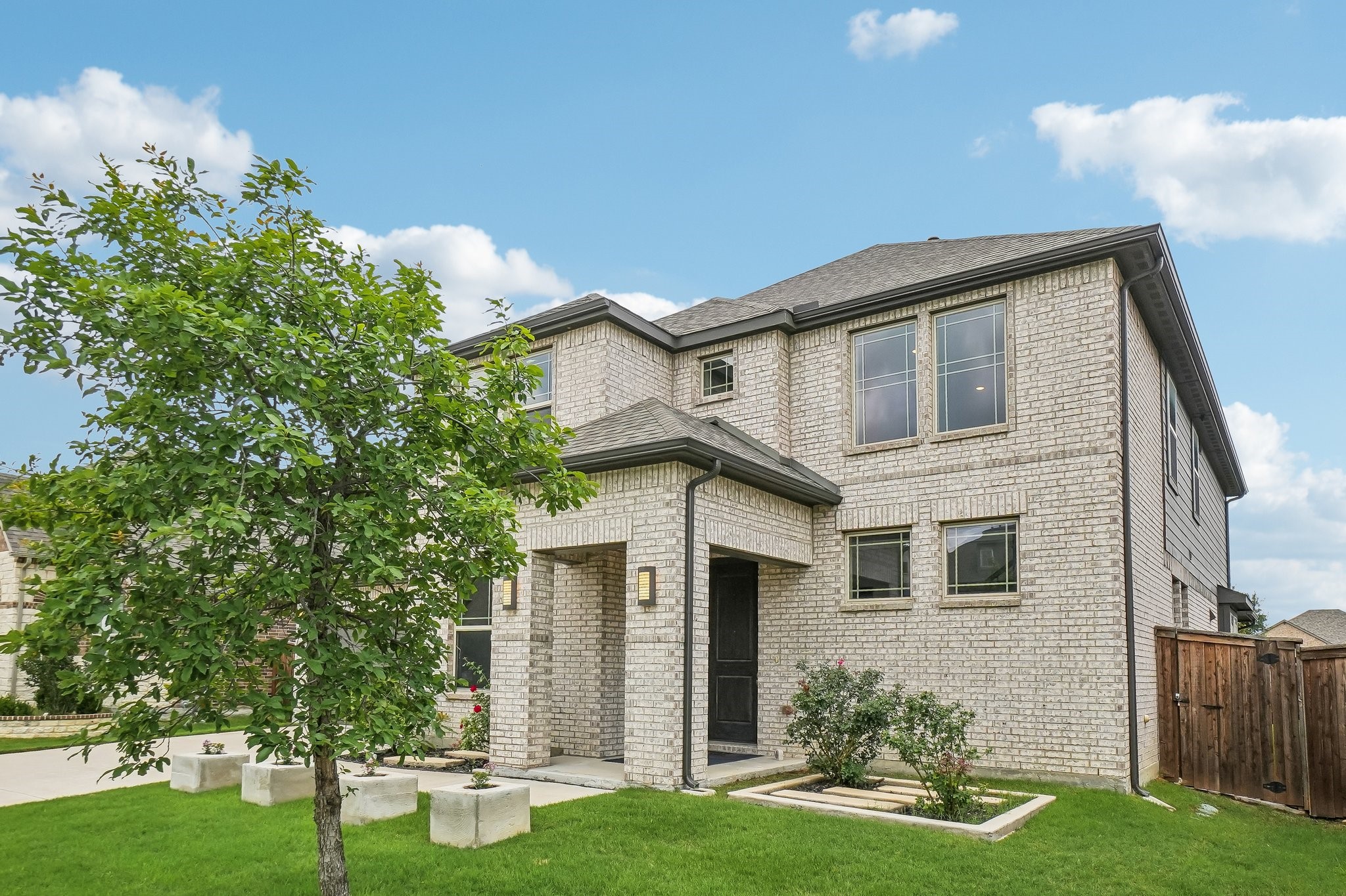 10120 Lakemont Drive Fort Worth TX 76131