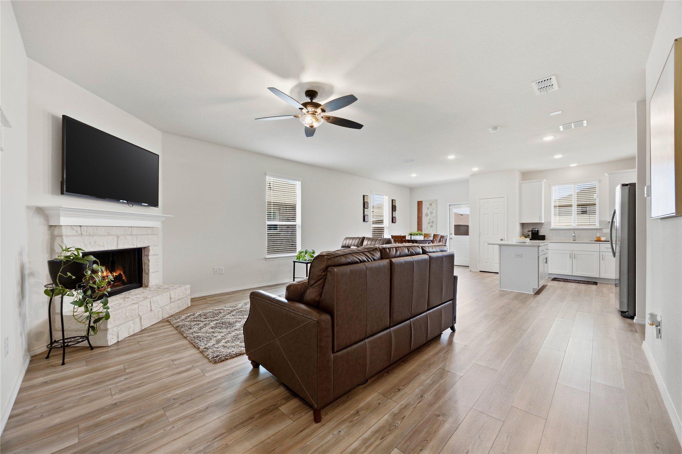 1145 Vernon Drive Aubrey TX 76227