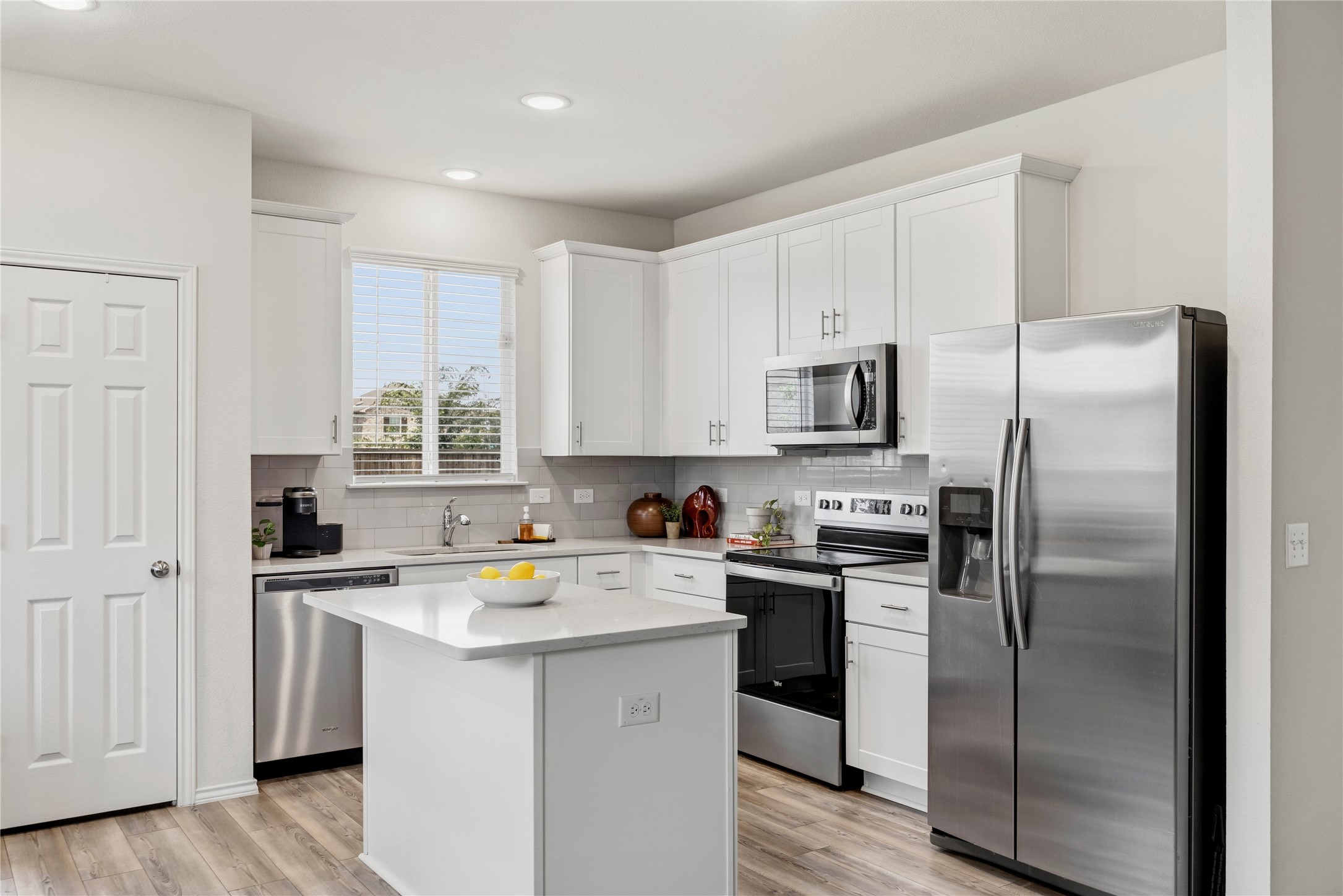 1145 Vernon Drive Aubrey TX 76227