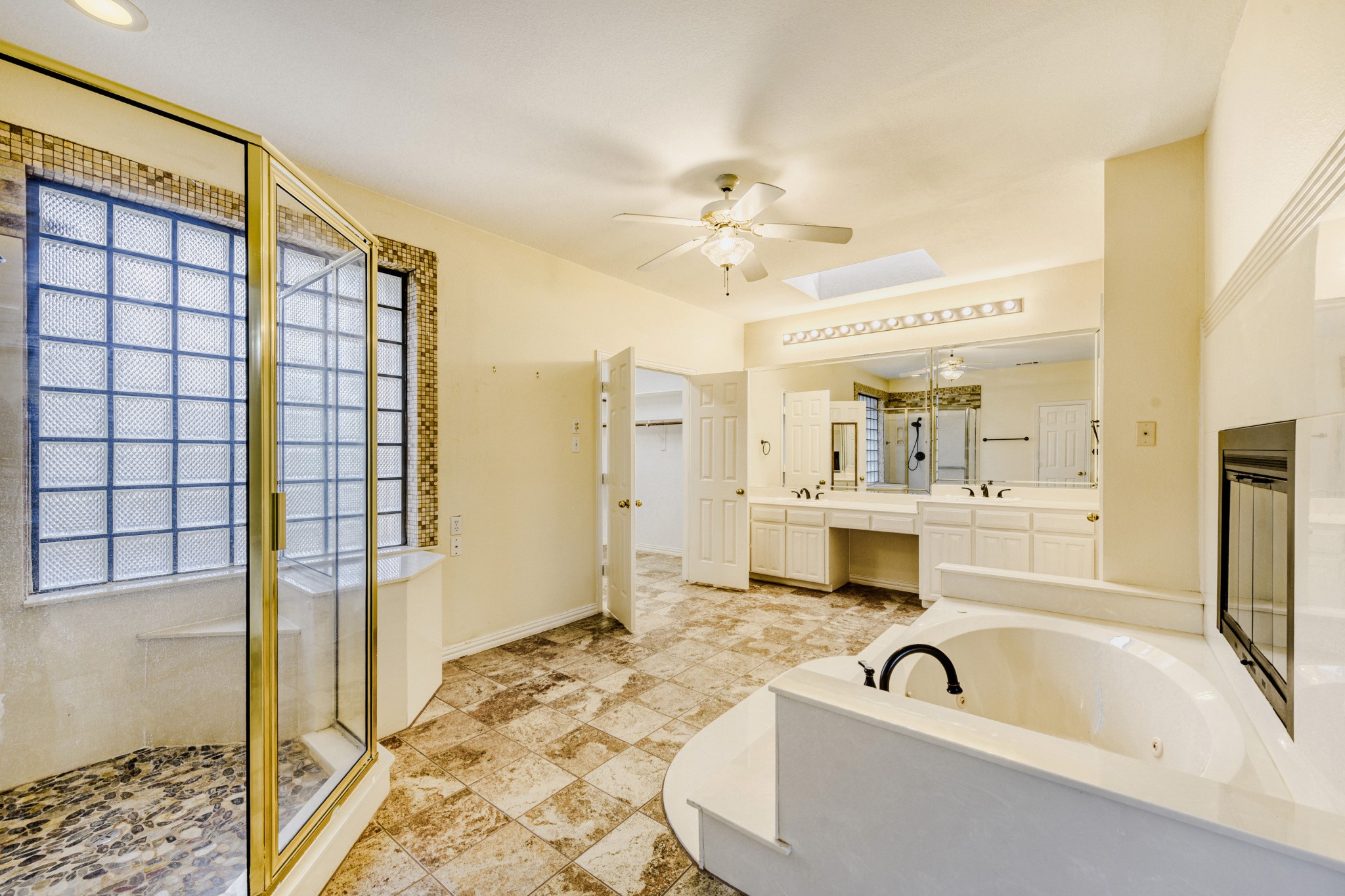 11440 Northview Drive Fort Worth TX 76008