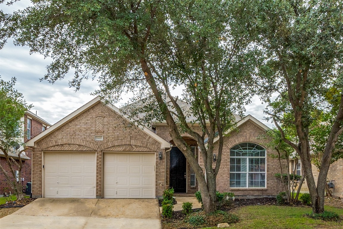 2443 Beachview Drive Grand Prairie TX 75054