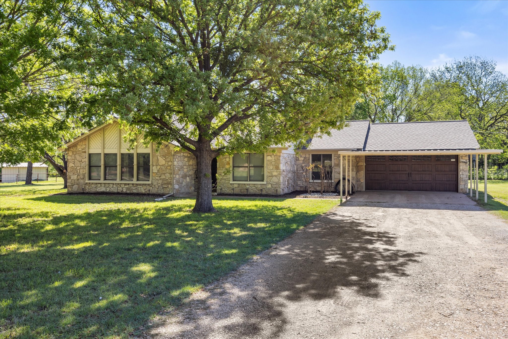 309 Willow Creek Lane Springtown TX 76082