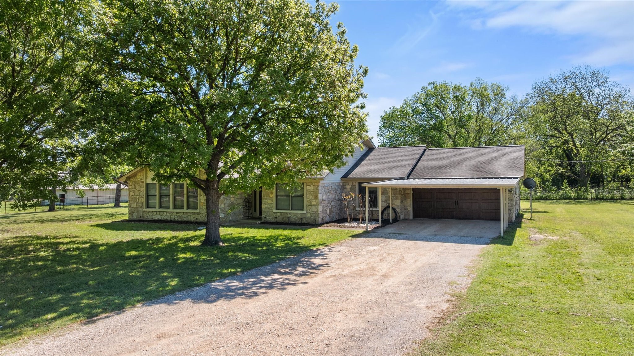 309 Willow Creek Lane Springtown TX 76082