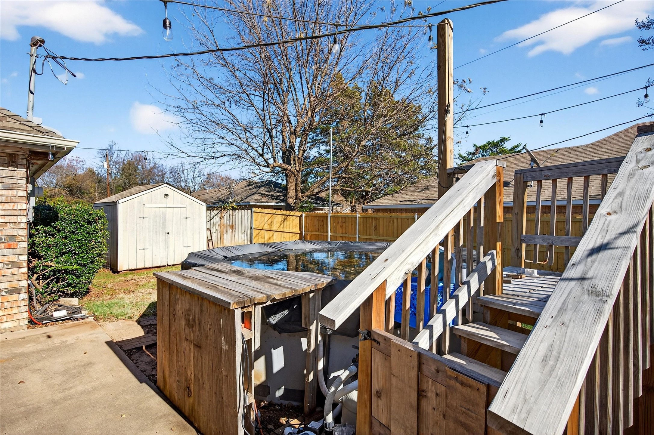 207 Gayle Circle Bells TX 75414