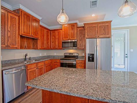 111 Oak Street Emory TX 75440